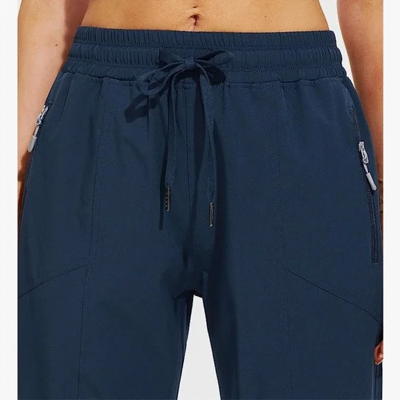 Lightweight Joggers Pants - Picture 4 of 16